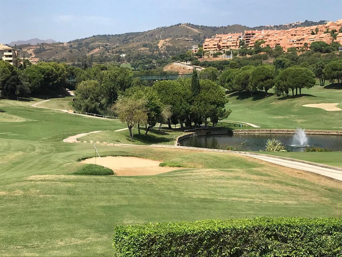 Ample Luxury Apart Fancy Marbella Golf & Padel Екстериор снимка